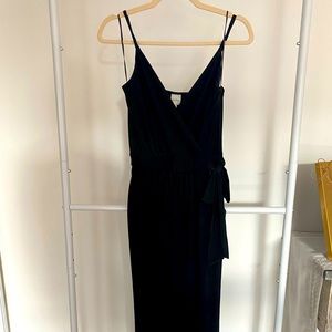 Kaileigh Black Jumpsuit Brand New Size Small Petite